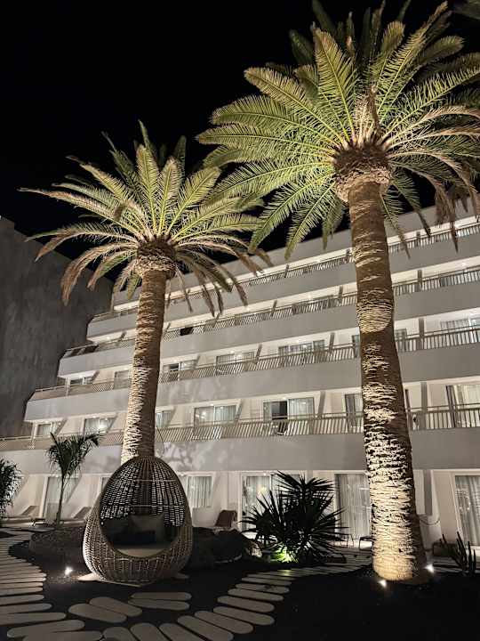 Außenansicht Plus Fariones Suite Hotel