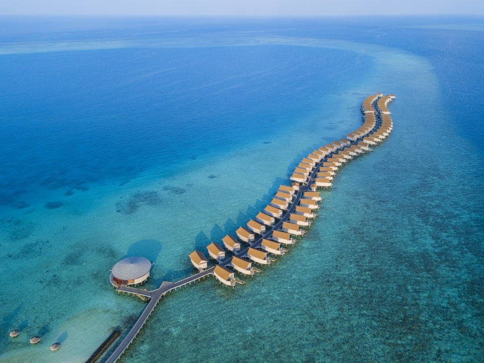 Außenansicht Centara Ras Fushi Resort & Spa Maldives