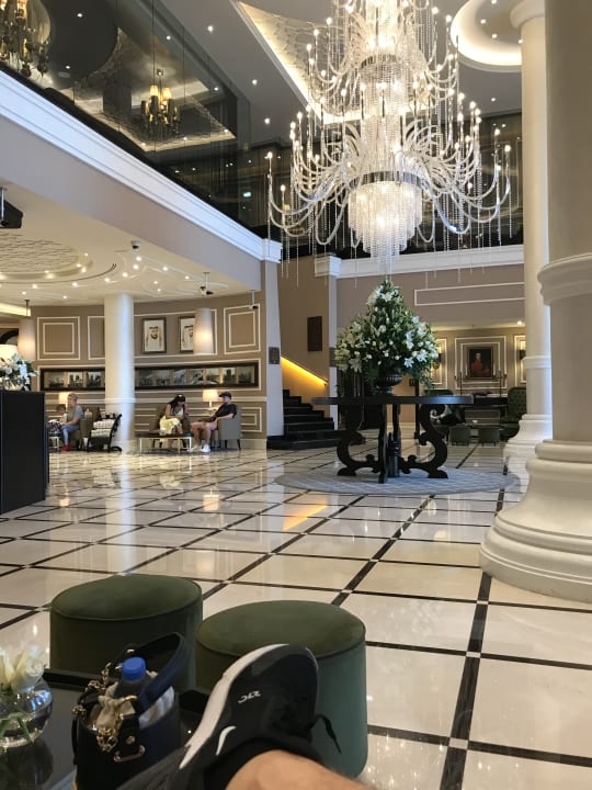 Lobby Dukes The Palm Dubai Hotel