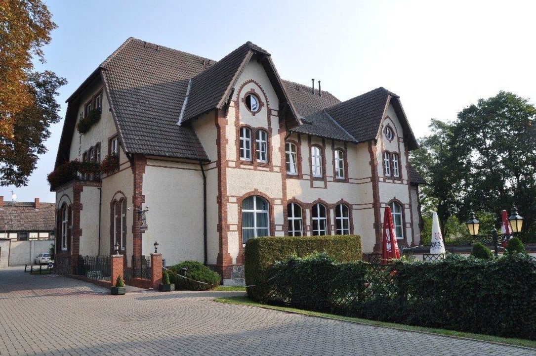 Villa mit Blick auf den Biergarten Villa Knobelsdorff