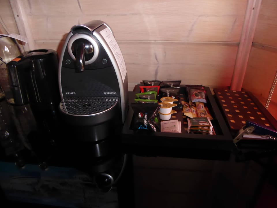 Jacuzzi Beach Villa Marlin Komandoo Island Resort & Spa - Adults only