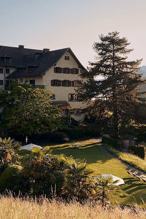 Außenansicht See- und Seminarhotel FloraAlpina