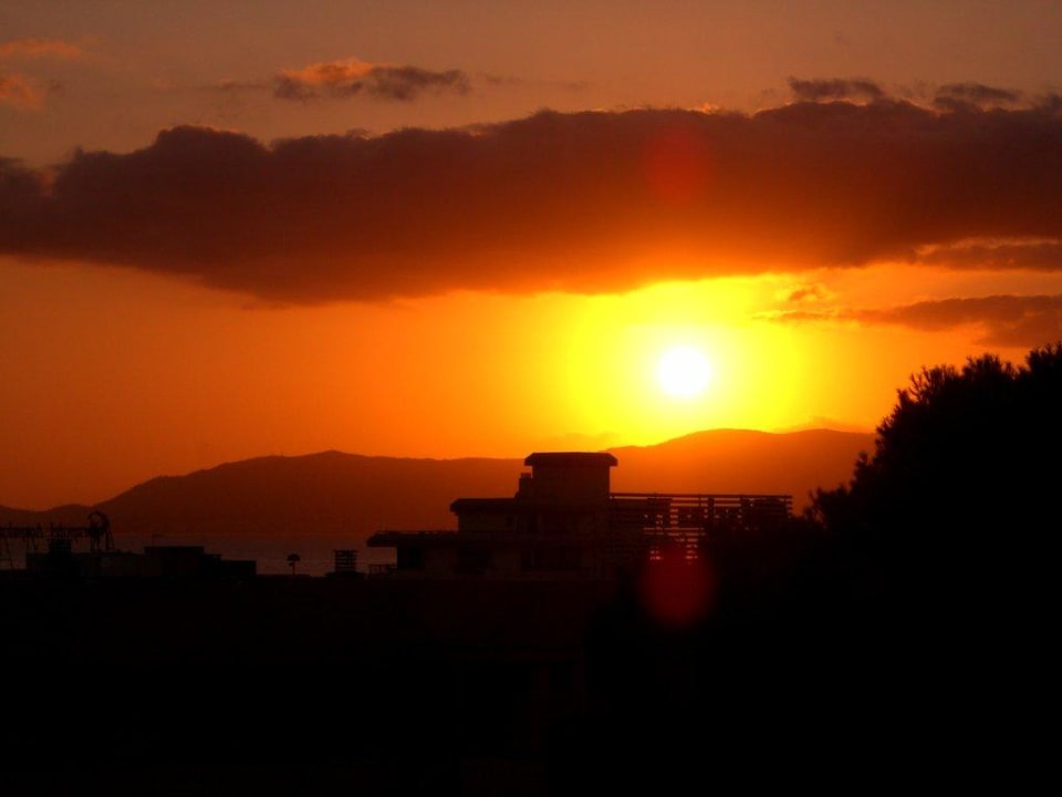 Sonnenuntergang vom Balkon aus Hotel Principe