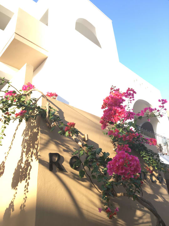 Außenansicht Nami Hotel & Suites