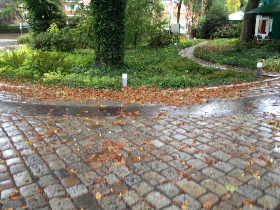 Kein Gärtner da... Upstalsboom Parkhotel