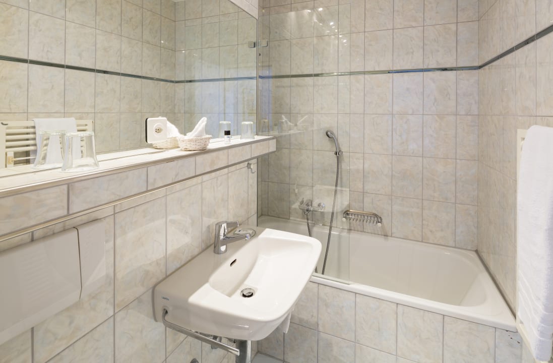 Zimmer Sommerau-Ticino Swiss Quality Hotel