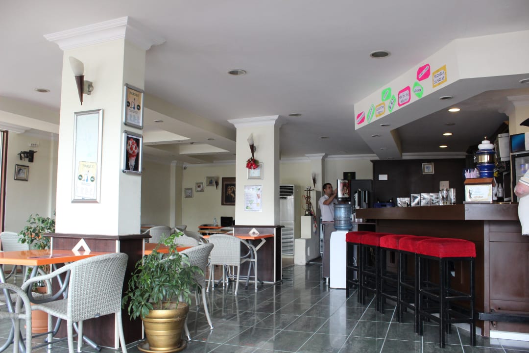 Кафе бар Hotel Aslan City Kleopatra