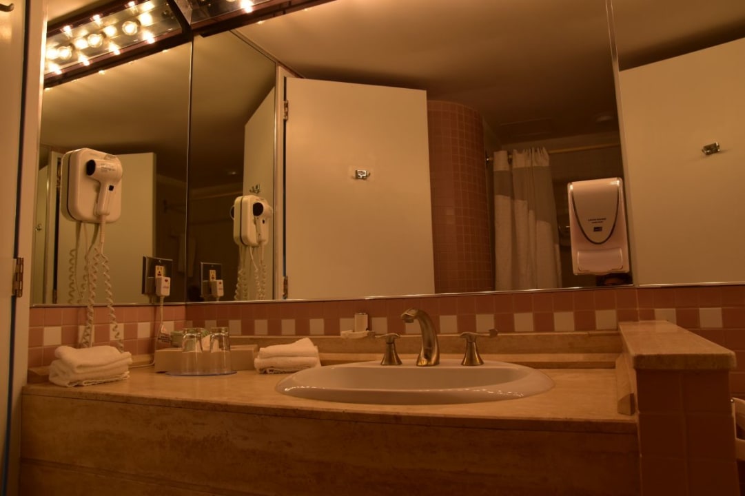 Zimmer Hotel Loews Le Concorde