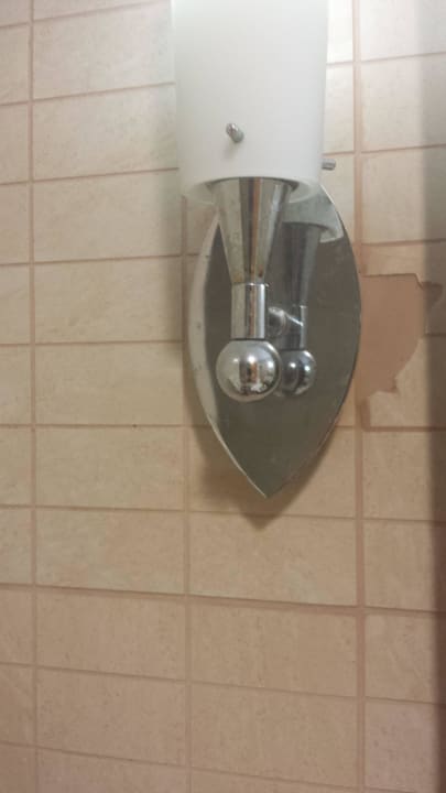 Bad Hotel Calypso Beach