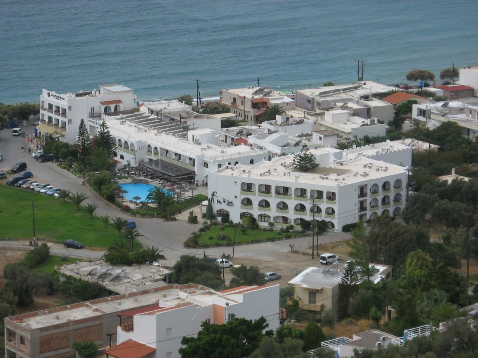 Hotel von oben Alianthos Garden Hotel