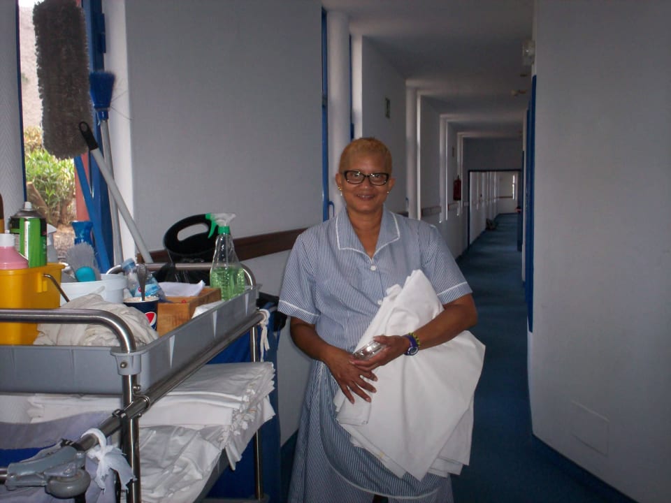 Eine sehr freundliche Putzdame SBH Fuerteventura Playa