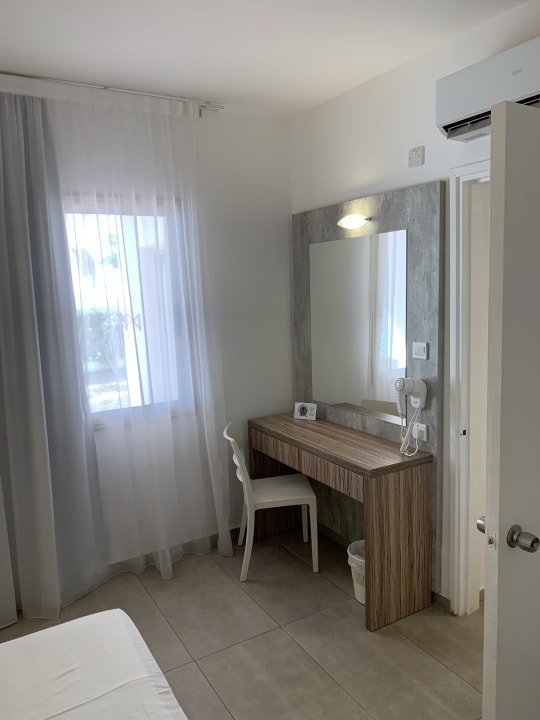 Zimmer Aqua Sol Water Park Resort