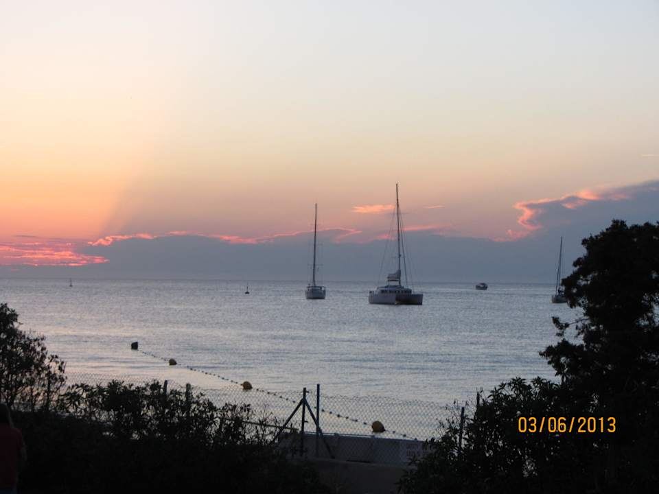 Nach dem Sonnenuntergang Hotel Osiris