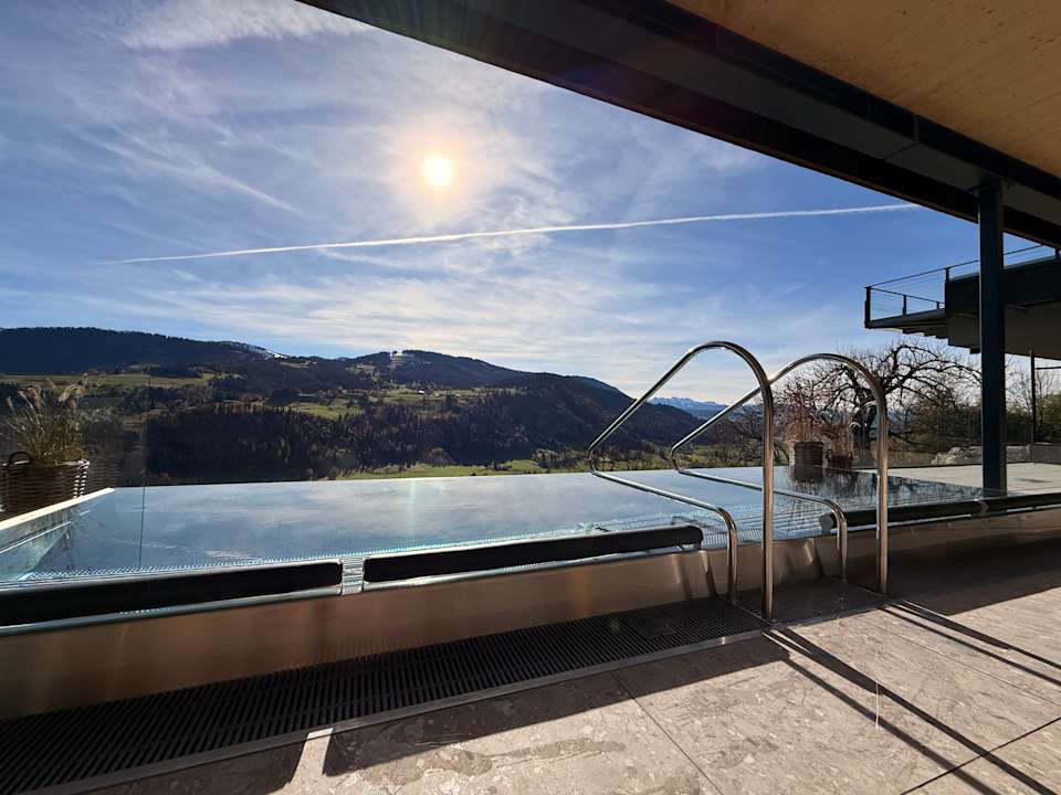 Pool Bergkristall - Mein Resort im Allgäu