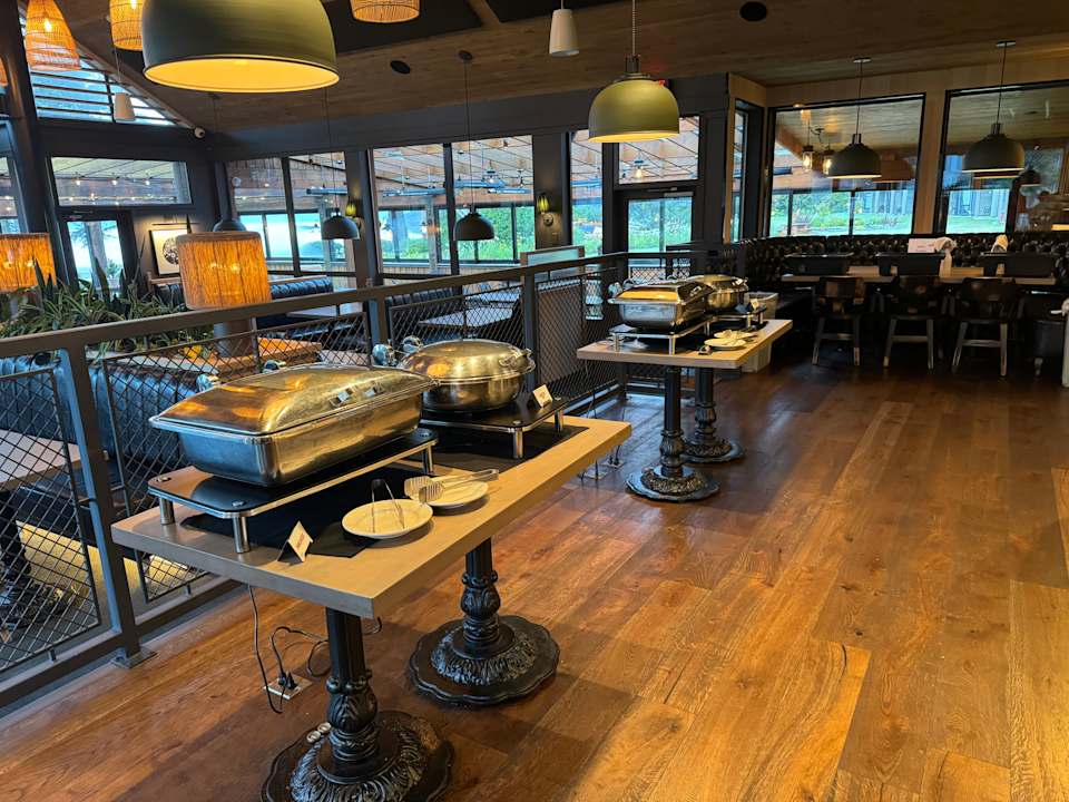 Gastro Best Western Tin Wis Tofino Hotel Resort on Vancouver Island