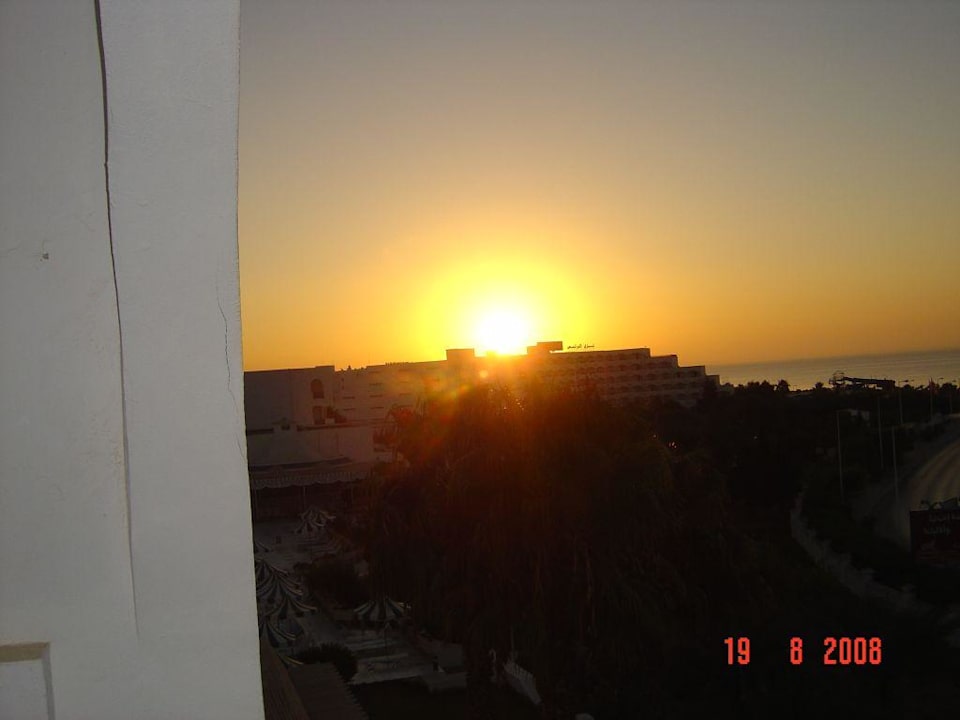 Sonnenaufgang vom Balkon aus Hotel Sunnydays L'Albatros/Albatros