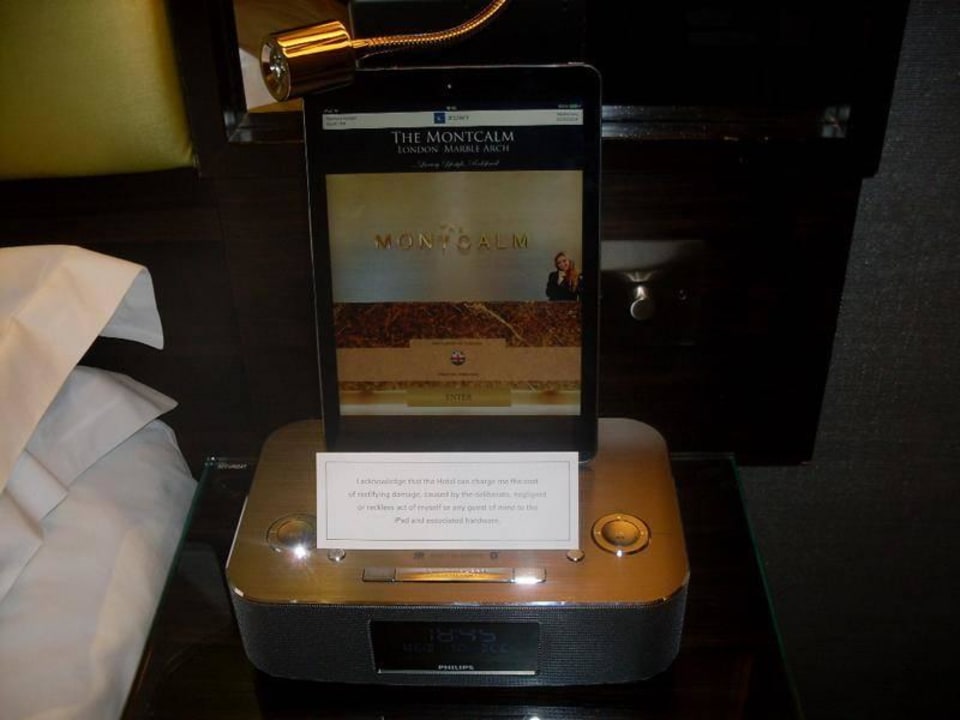 Tablett-PC im Zimmerr Hotel The Montcalm