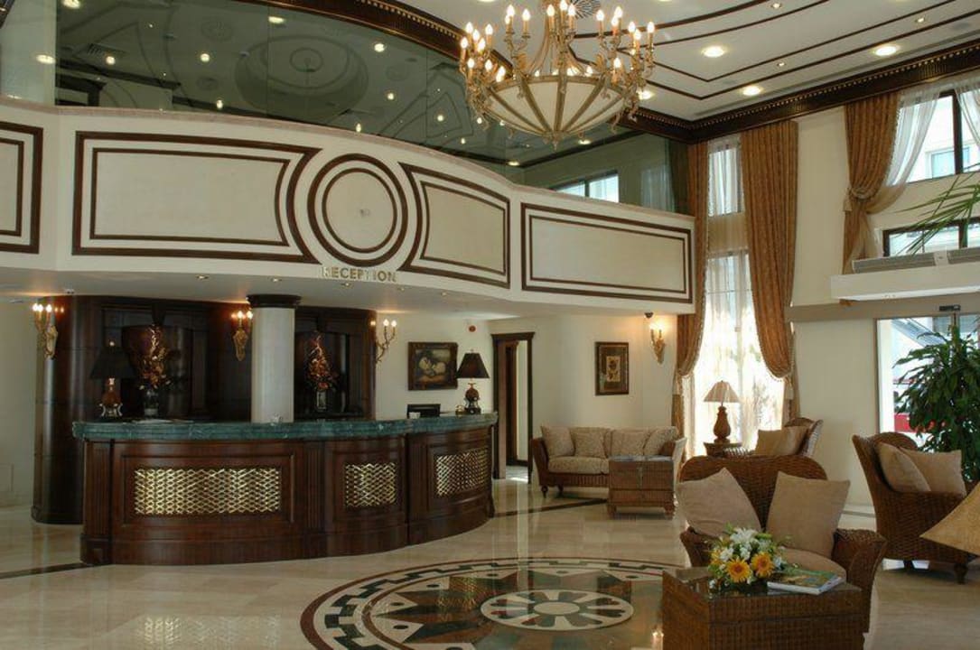 Lobby/Entrance Rocks Hotel & Casino