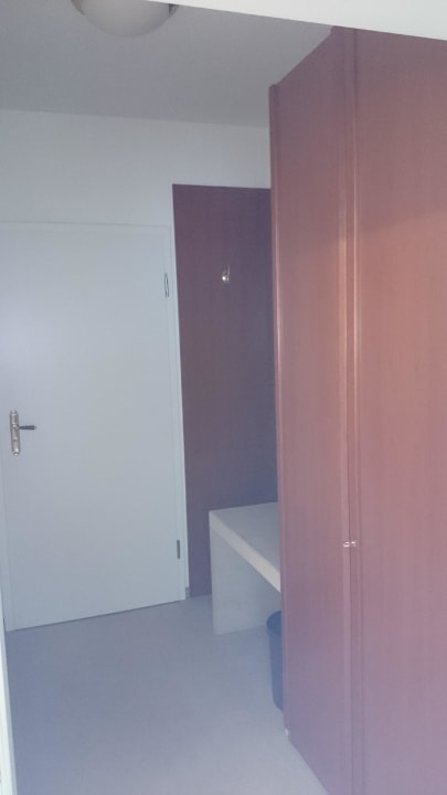 Eingang Hotel Rabennest