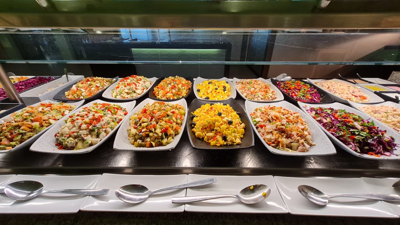 Gastro Hotel Riu Karamboa