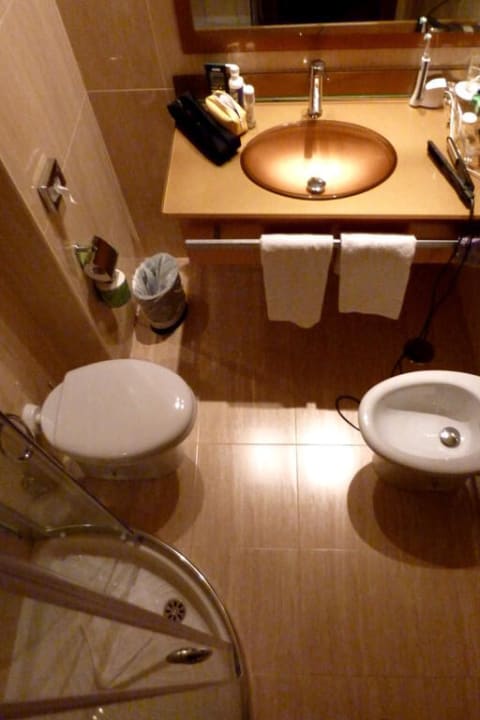 Kein Ablage in der Dusche Hotel Augusta Lucilla Palace