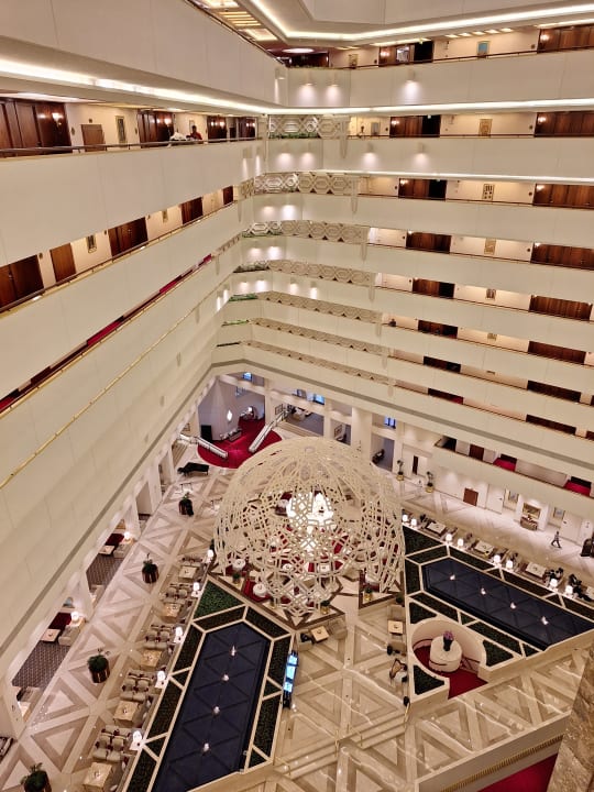 Lobby Sheraton Grand Doha Resort & Convention Hotel