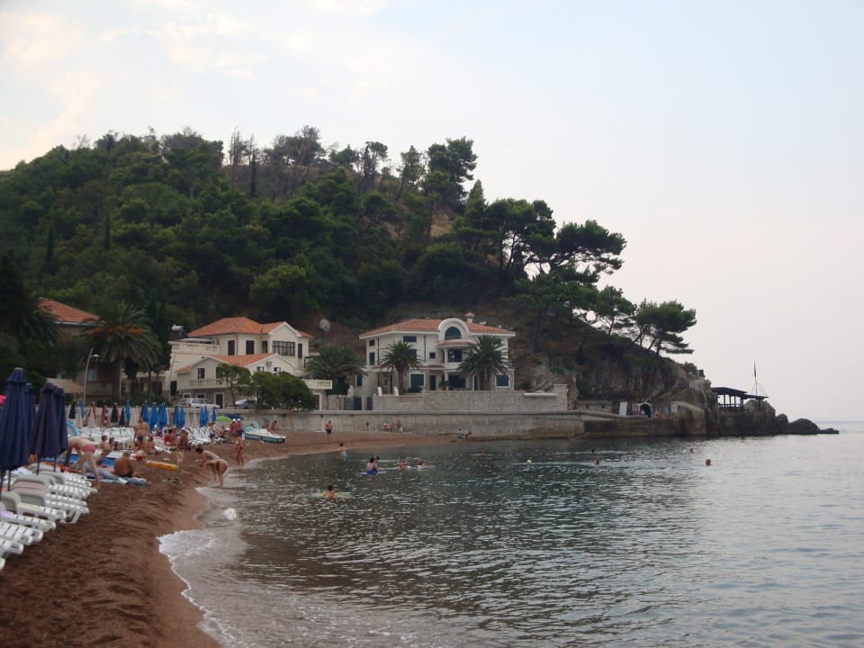 Linke Seite, Blick auf das Ende der Bucht Hotel Palas