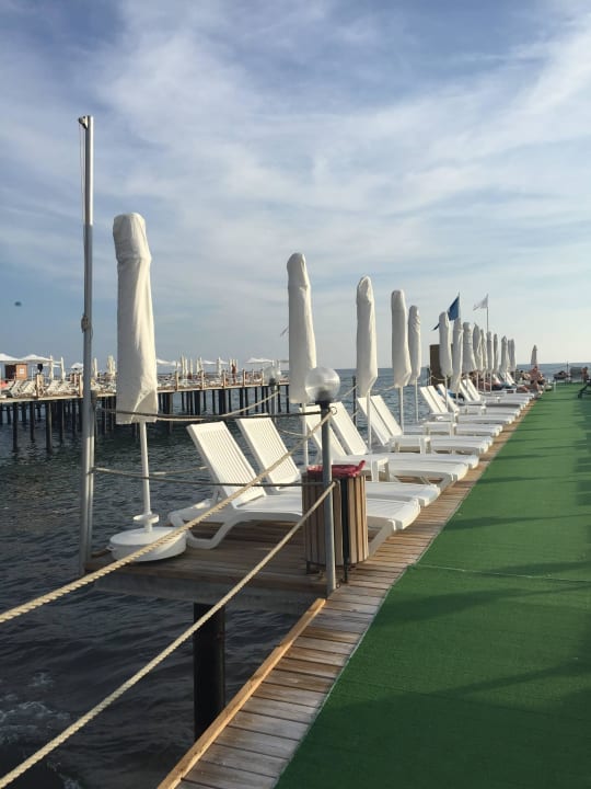 Steg direkt im Meer Dizalya Palm Garden