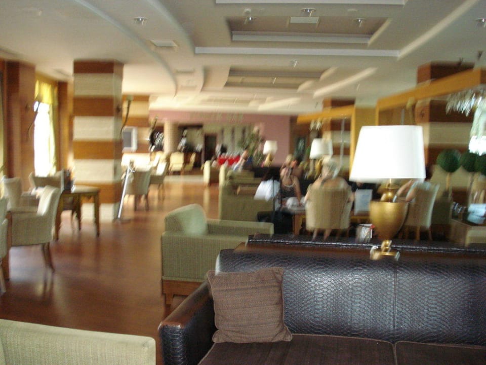 Bar Sherwood Exclusive Lara