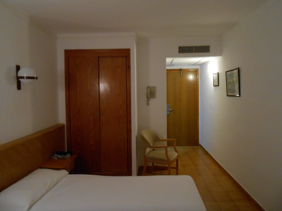 Zimmer R2 Veronica Beach Hotel