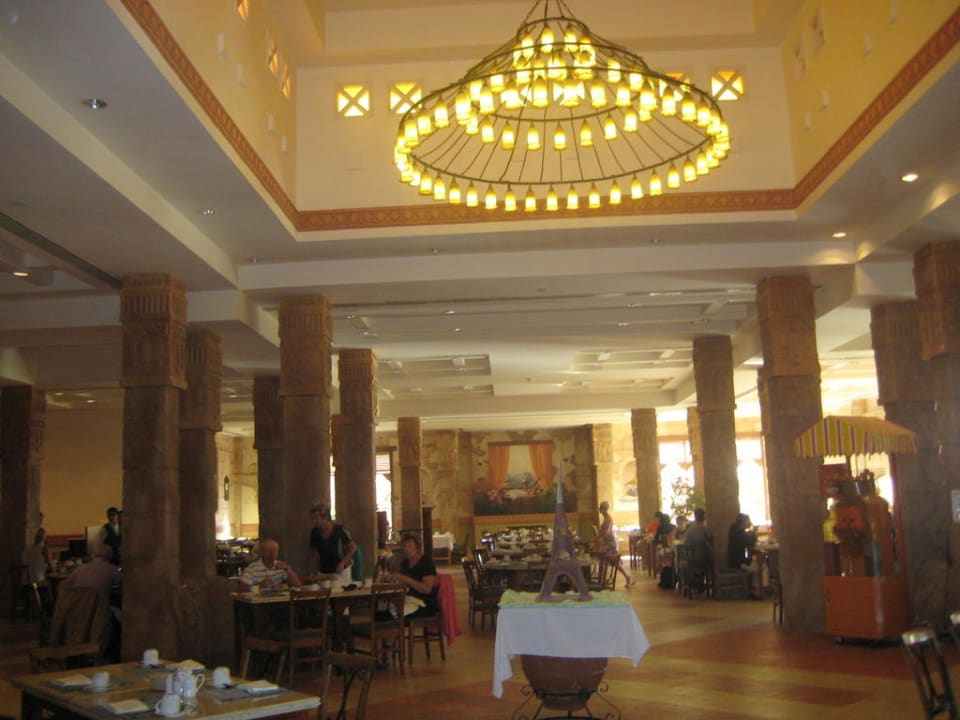 Tolles Restaurant Charmillion Sea Life Resort