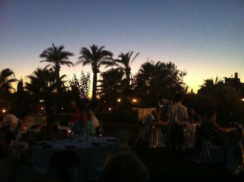 In der Abenddämmerung Trendy Aspendos Beach Hotel