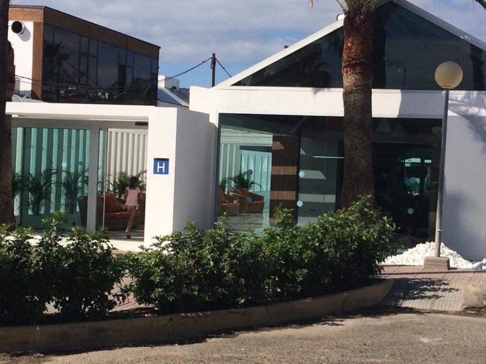 Außenansicht Canary Garden Club