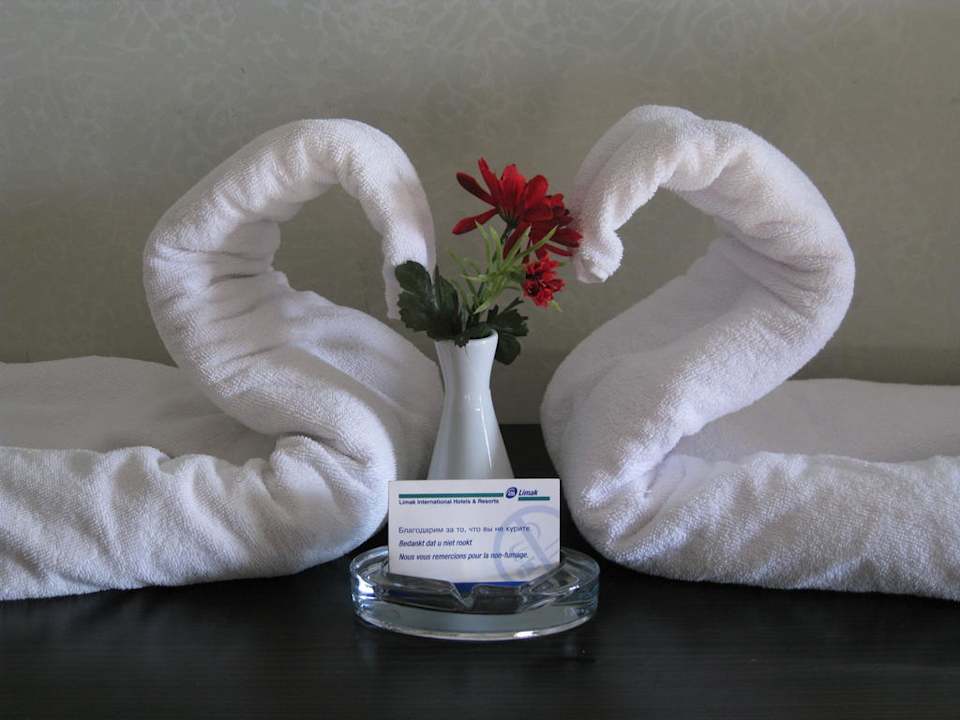 Handtuchdeko - Zimmer 1507 Limak Lara Deluxe Hotel & Resort