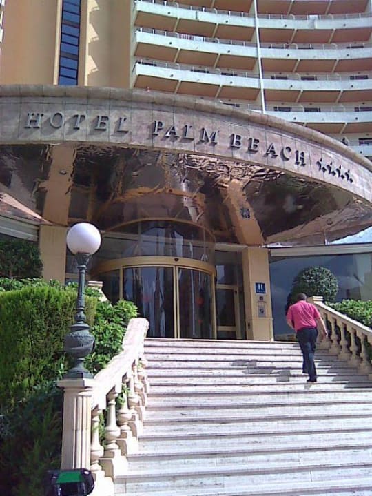 Hoteleingang Hotel Benidorm East by Pierre & Vacances