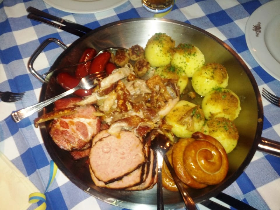 Abendessen Klosterbräuhaus Ursberg