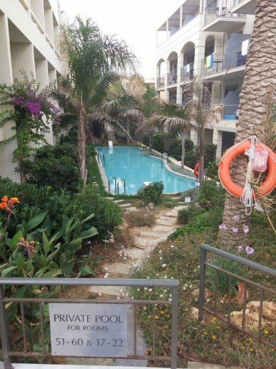 Privatpool für Gäste mit Terrasse Pearl Beach