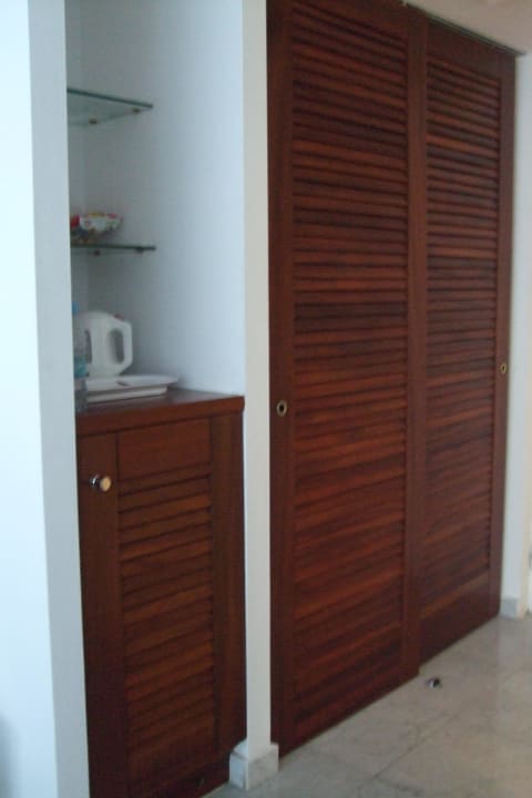 5-Sterne Einbauschrank Hotel Grecian Bay