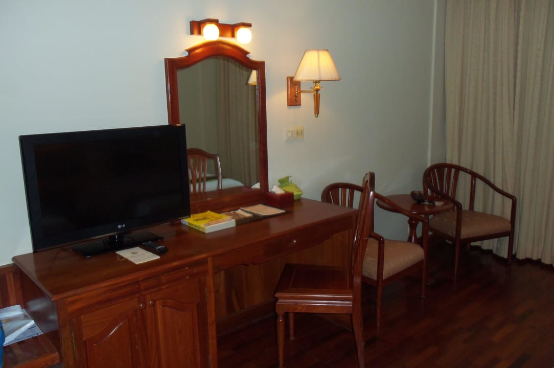 Alles da, nutzt man aber nicht oft Khemara Angkor Hotel & Spa