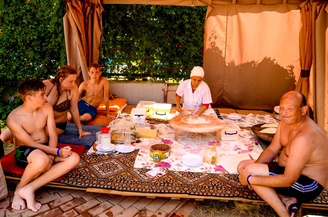 Turkish Pancake Ark Apart Otel