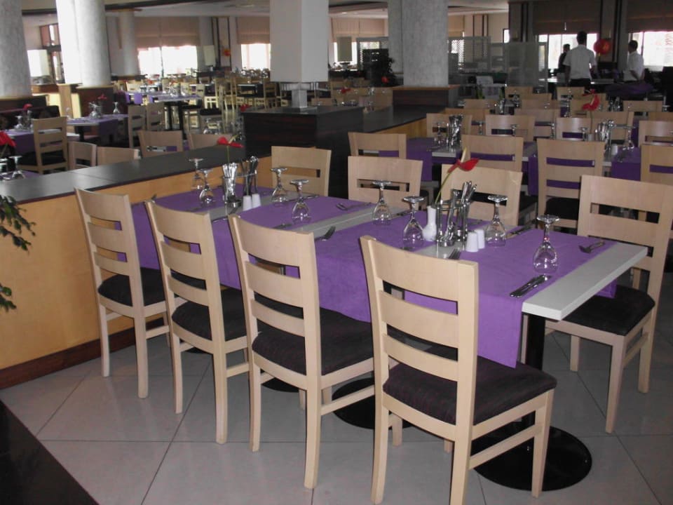 Kurz vorm Run auf das Buffet TUI BLUE Palm Garden