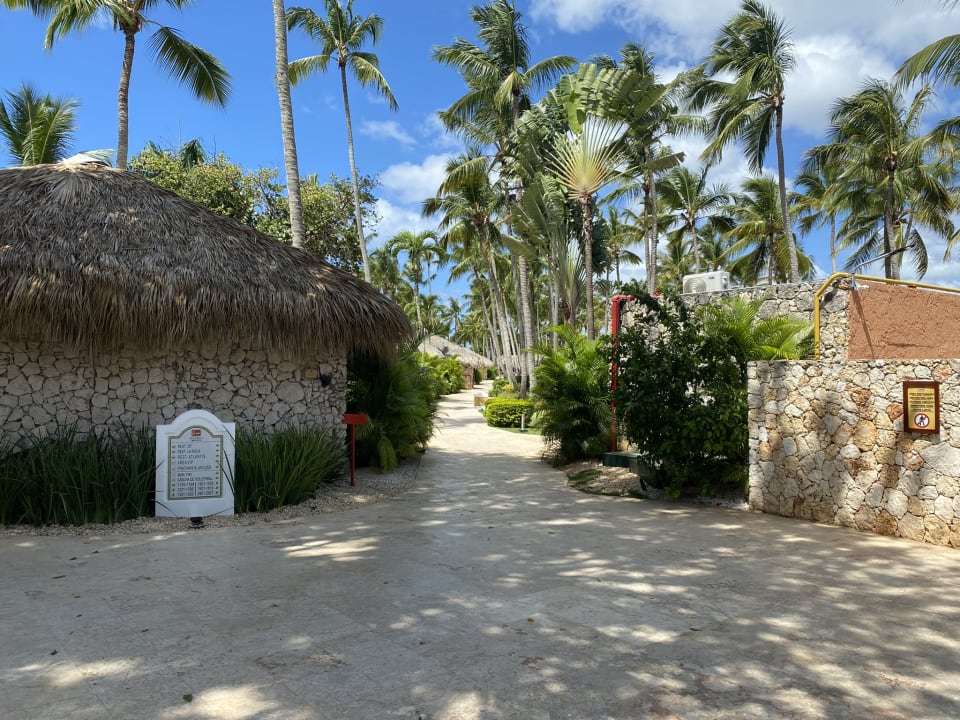Außenansicht Hotel Viva Dominicus Beach by Wyndham - All Inclusive Resort