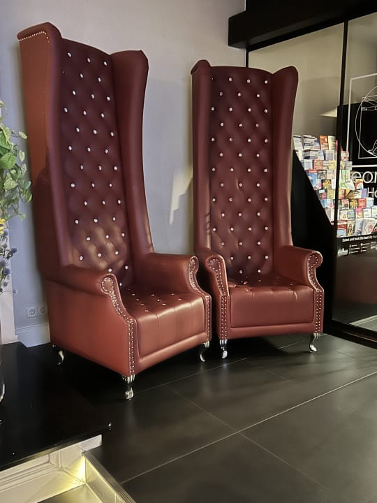 Lobby Leonardo Hotel Hamburg Elbbrücken