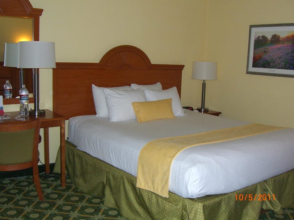 Zimmer Hotel Ramada Limited Santa Barbara