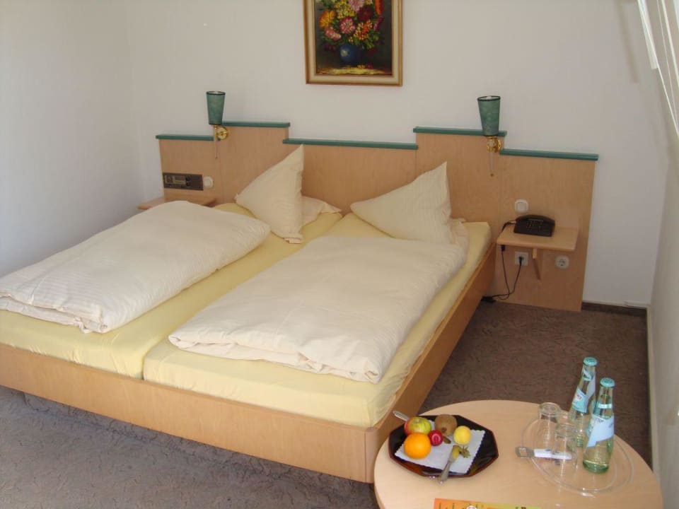 Zimmeranscht, Bett Zimmer 9 Hotel Hohwachter Hof