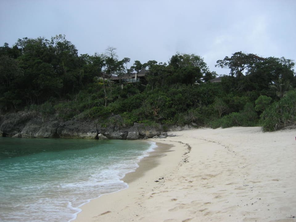 Strand 1 Hotel Shangri-La's Boracay Resort & Spa