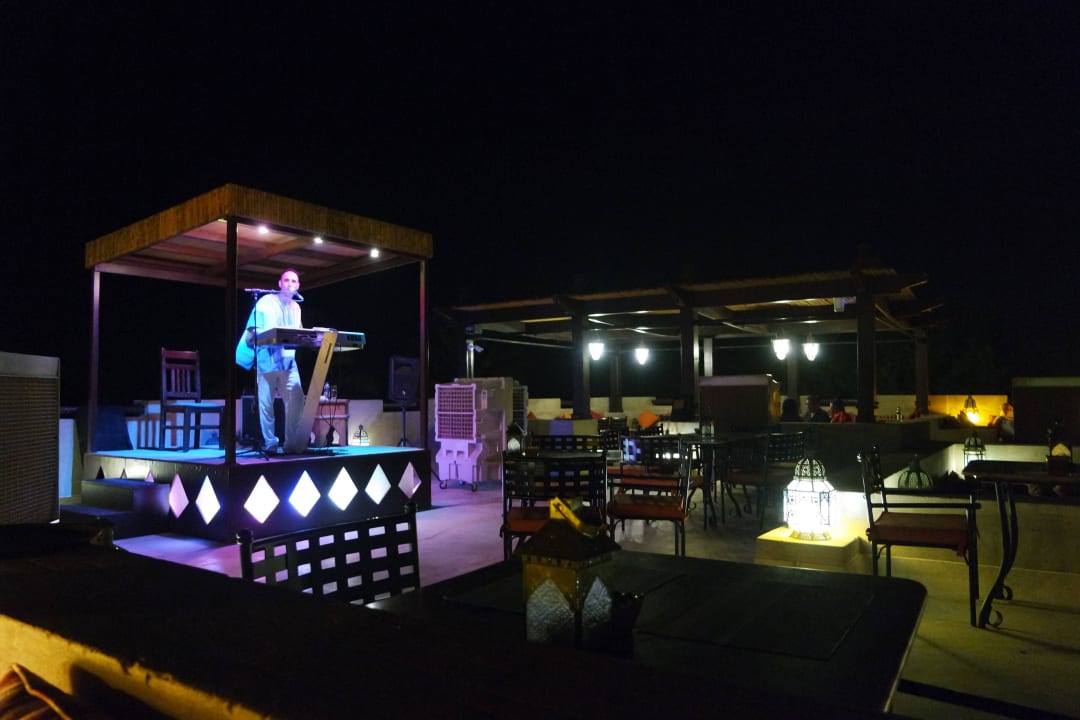 Rooftop Bar Hotel Bab Al Shams Desert Resort & Spa