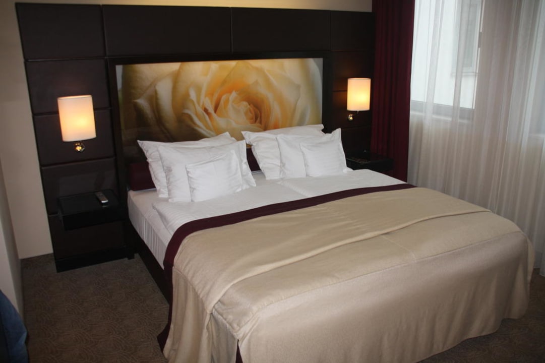 Unser Zimmer in der 4. Etage Lindner Hotel Vienna Am Belvedere, part of JdV by Hyatt