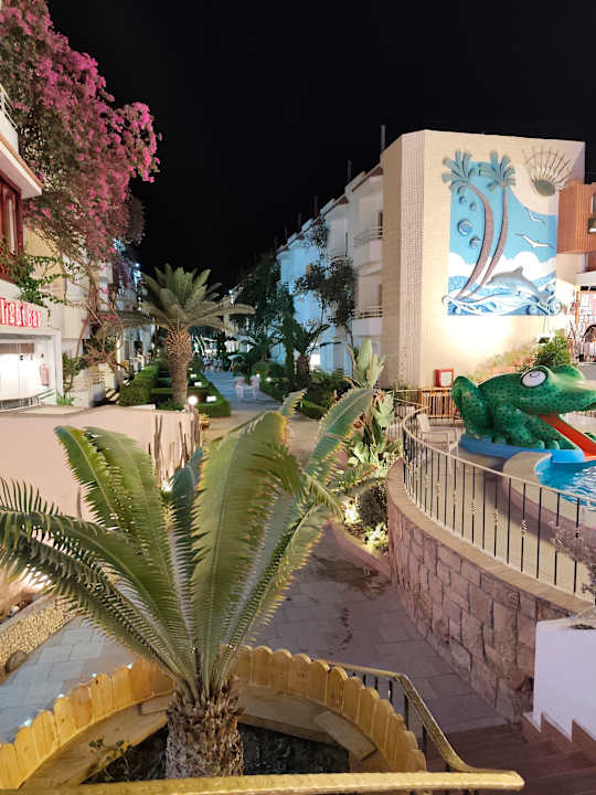 Gartenanlage Minamark Beach Resort & Spa