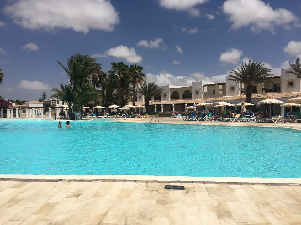 Pool VOI Praia De Chaves Resort